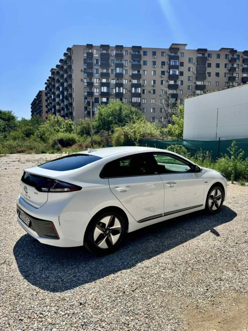 Hyundai Ioniq Facelift Premium , снимка 5 - Автомобили и джипове - 52395843