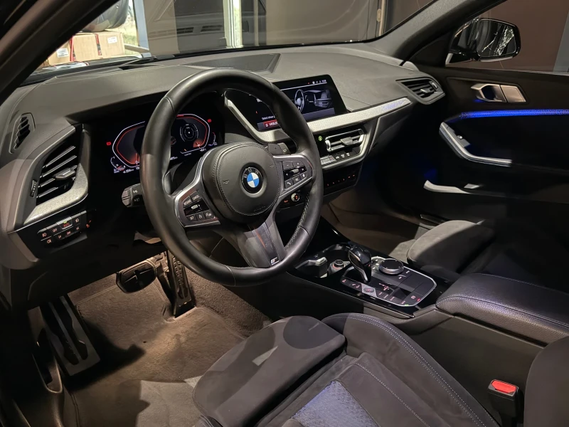 BMW 120 d xDrive M , снимка 4 - Автомобили и джипове - 52615828