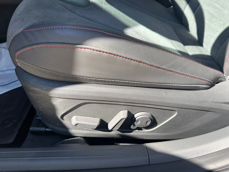 Hyundai Sonata * N Line | Clean Carfax | Low KM | Apple Carplay |, снимка 12 - Автомобили и джипове - 52804051