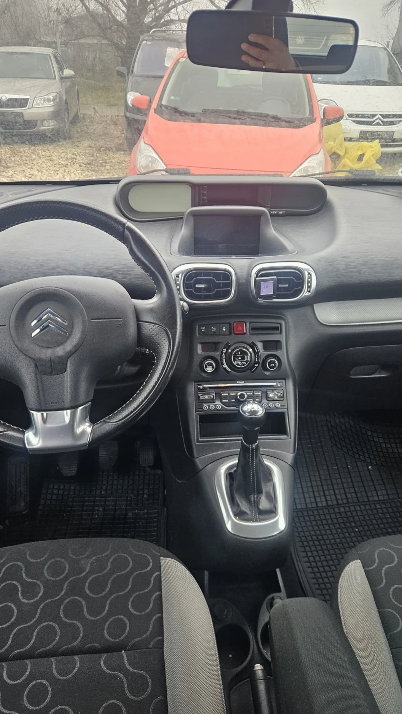 Citroen C3 Picasso 1.6hdi.109ks klimatrpnik.navi, снимка 2 - Автомобили и джипове - 52856742