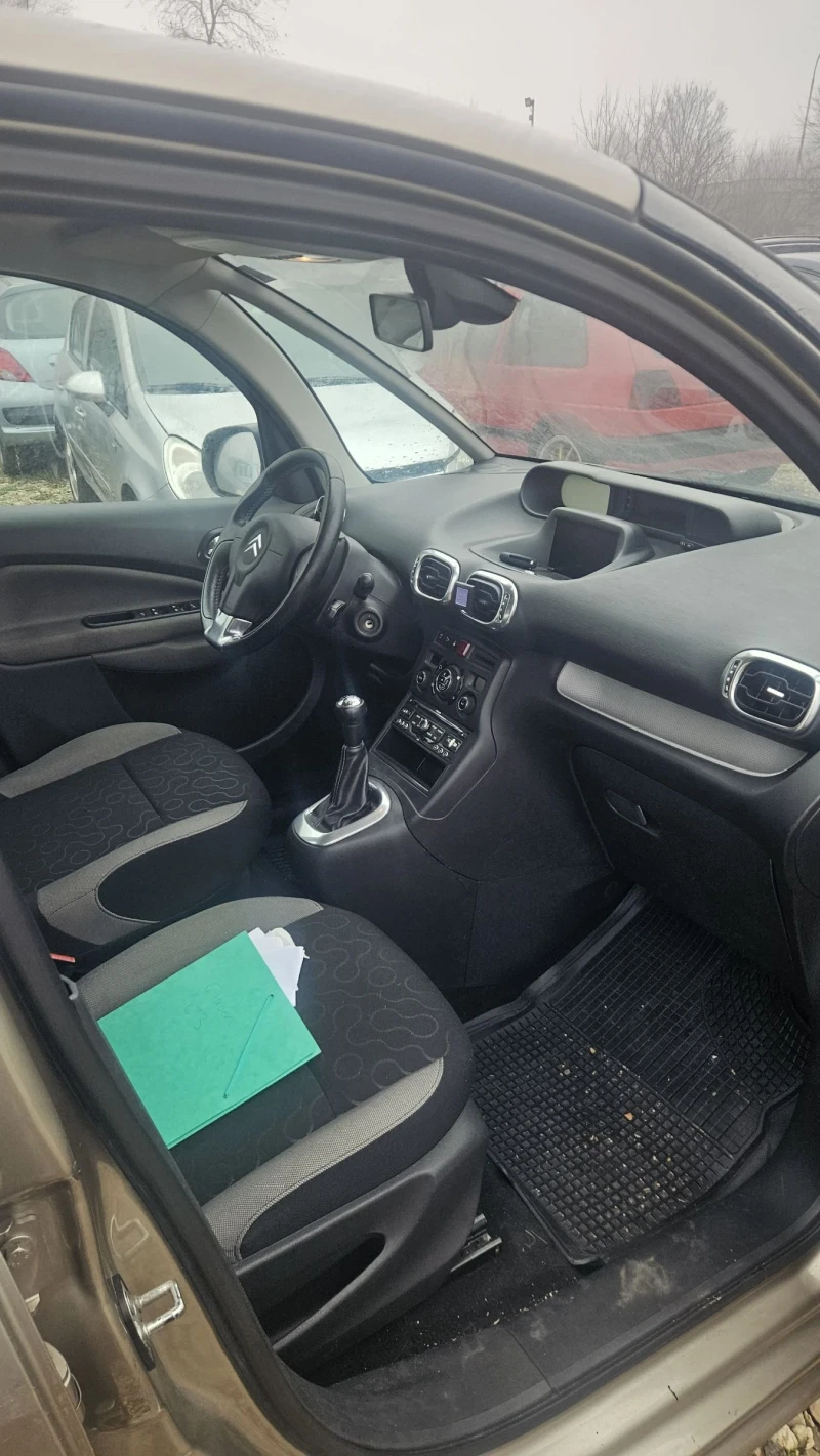 Citroen C3 Picasso 1.6hdi.109ks klimatrpnik.navi, снимка 4 - Автомобили и джипове - 52856742