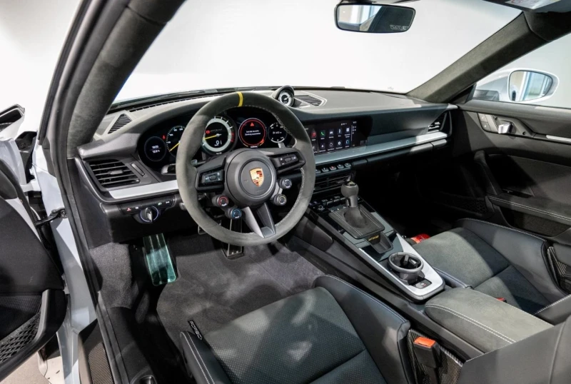 Porsche 911 992 GT3 RS/CARBON/LIFT/PASM/CAMERA/, снимка 12 - Автомобили и джипове - 53242053