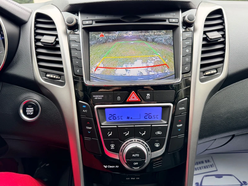 Hyundai I30 1.6CRDI PANORAMA NAVI KAMERA KOJA KEYLESS-GO, снимка 13 - Автомобили и джипове - 53365959