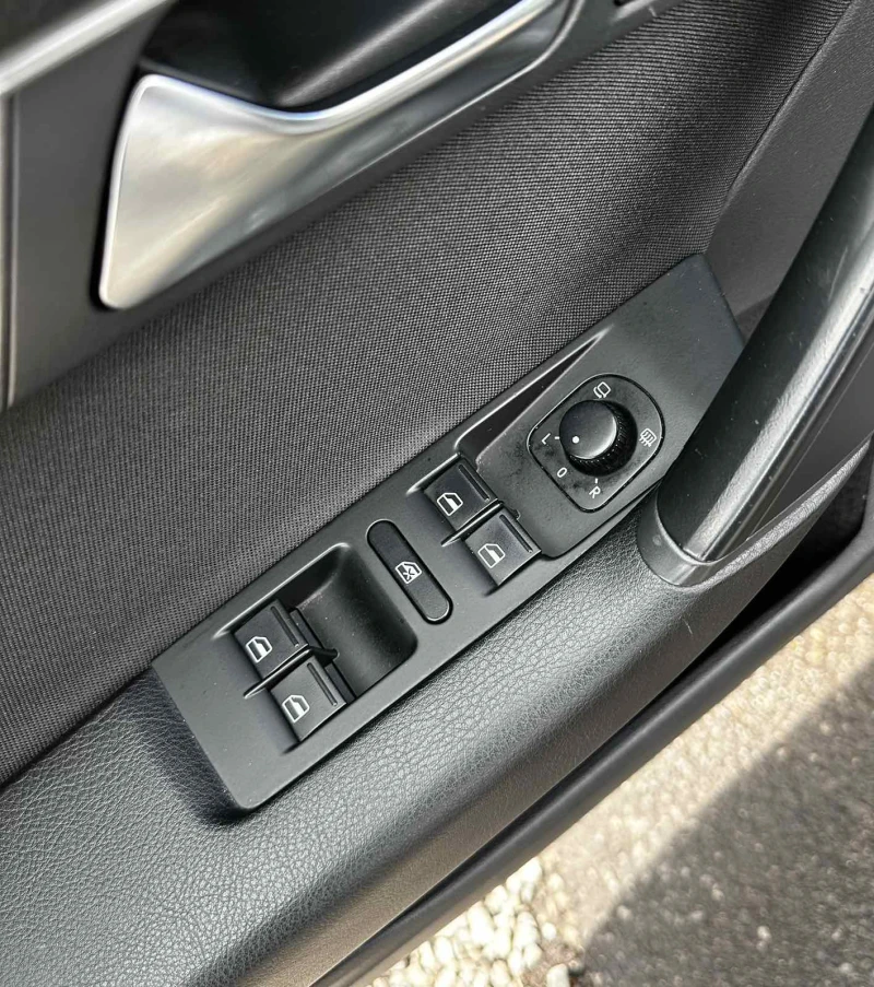 VW Passat 2.0D 140HP EURO5 LED - 15990 лв. - 94460611 | Car24.bg