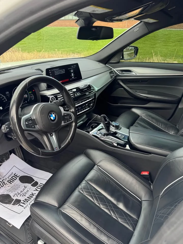 BMW 540 M PACK * PANO * HARMAN * KAMERA * HEAD UP* CARFAX  - изображение 9