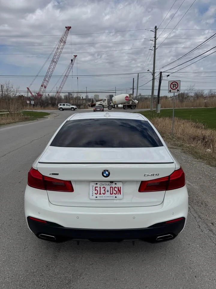 BMW 540 M PACK * PANO * HARMAN * KAMERA * HEAD UP* CARFAX  - изображение 5