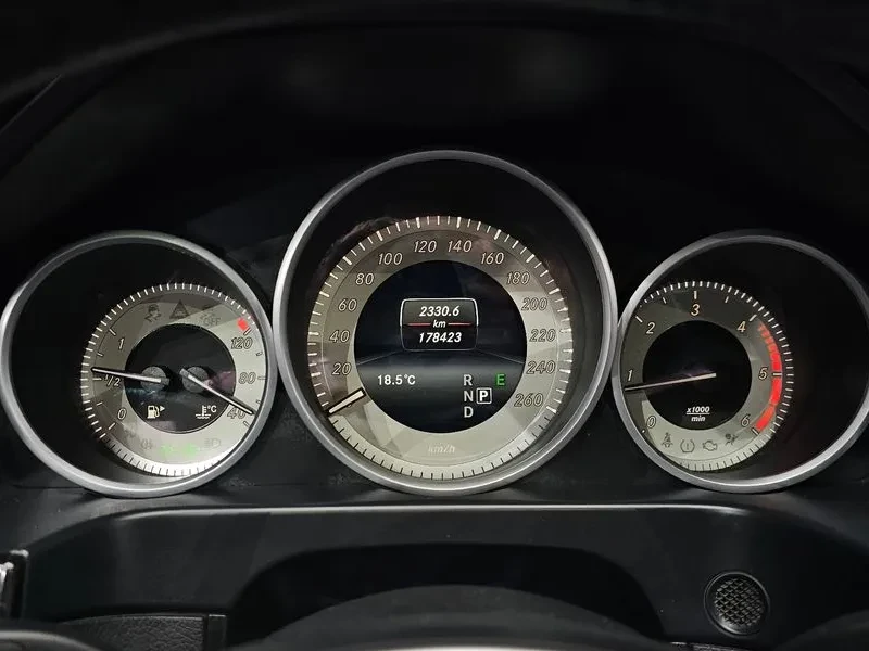 Mercedes-Benz E 220 | Mobile.bg � ����������� 8