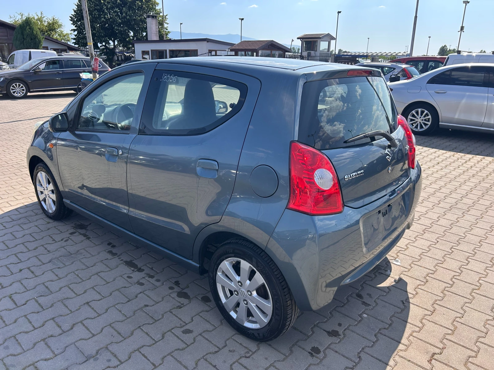 Suzuki Alto 1.0i EURO 5 - изображение 8