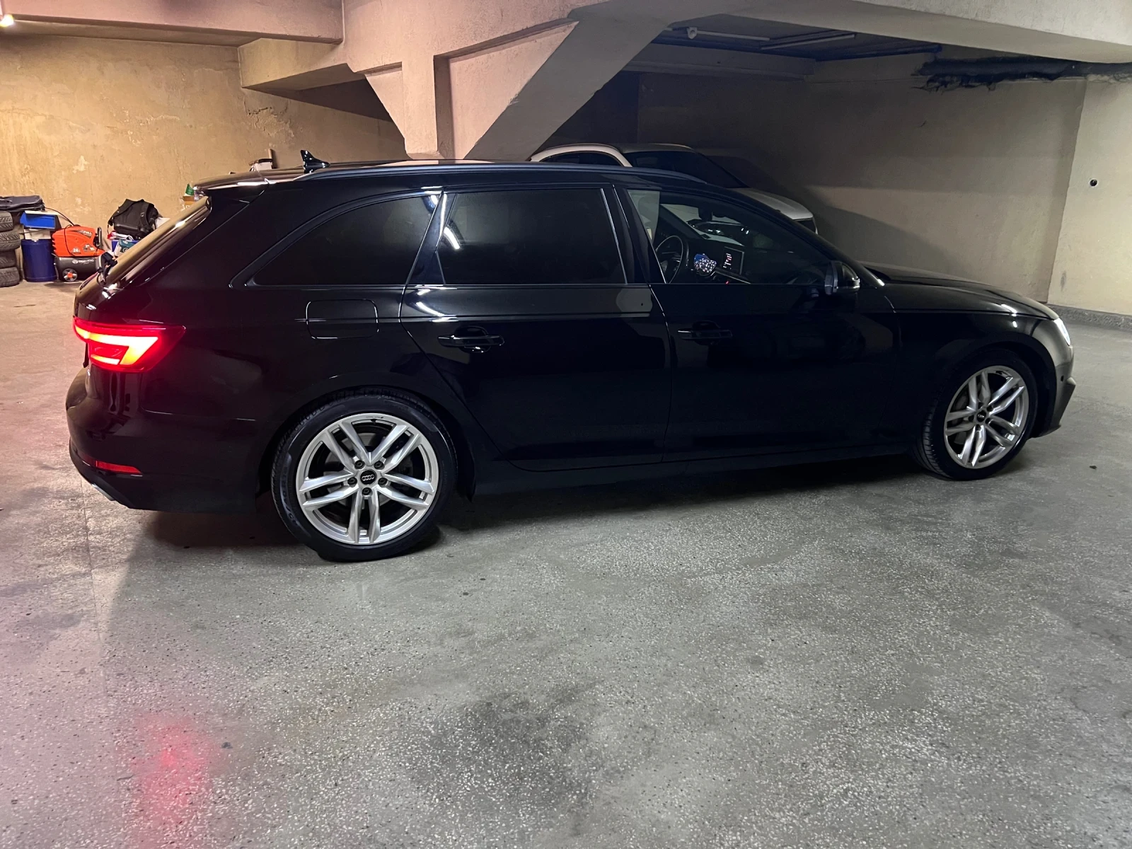 Audi A4 40TDI Sport, Matrix - изображение 3