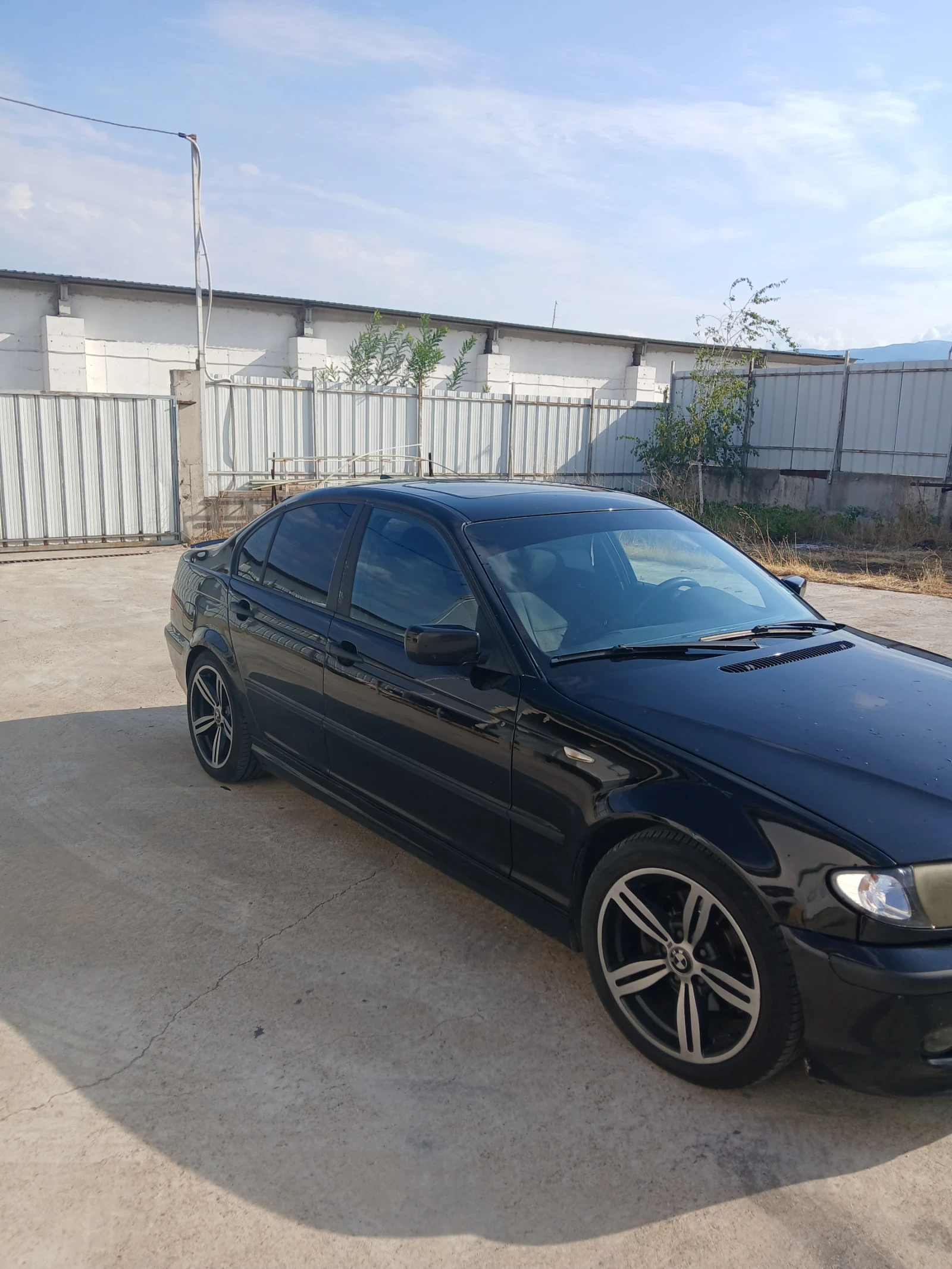 BMW 320  - изображение 2
