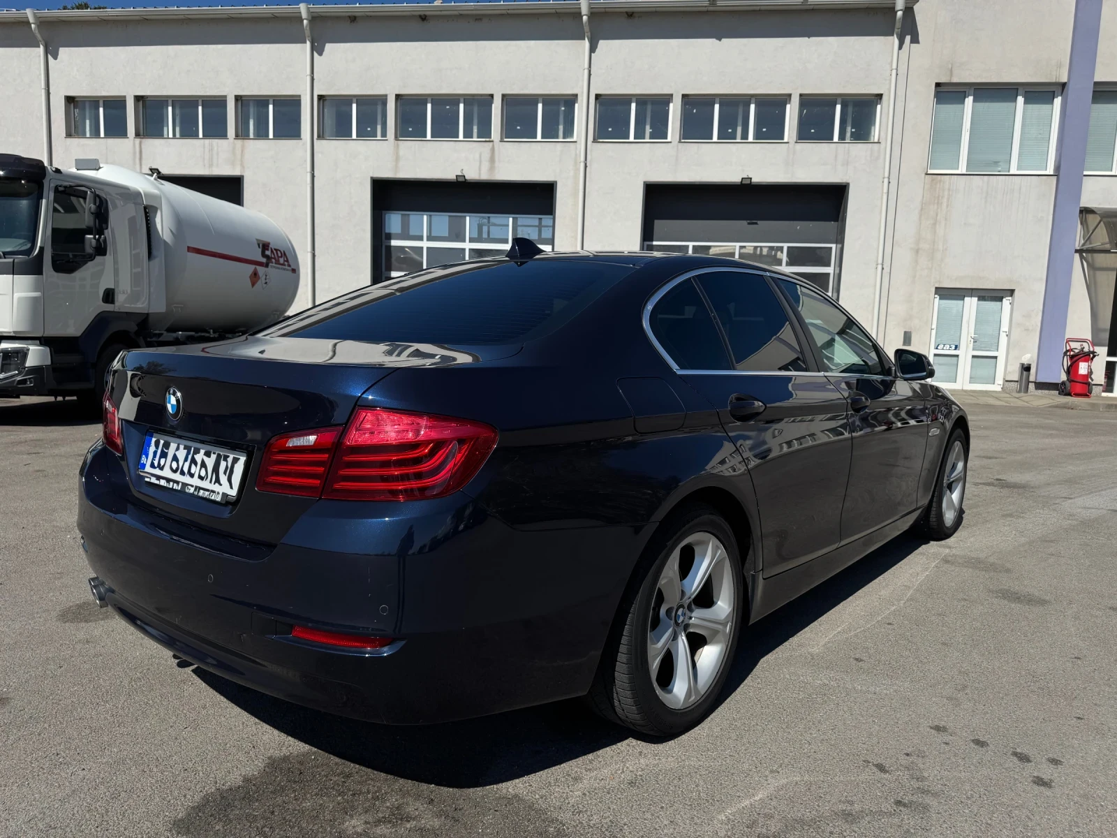 BMW 520 xDrive - изображение 4