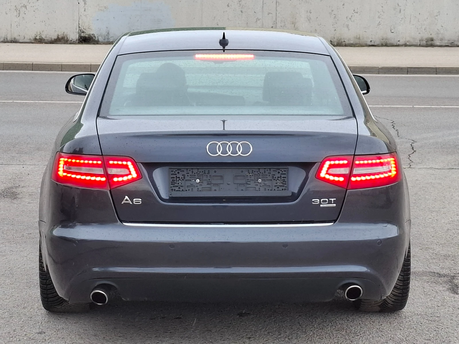 Audi A6 3.0 V6 TFSI QUATTRO  - изображение 6