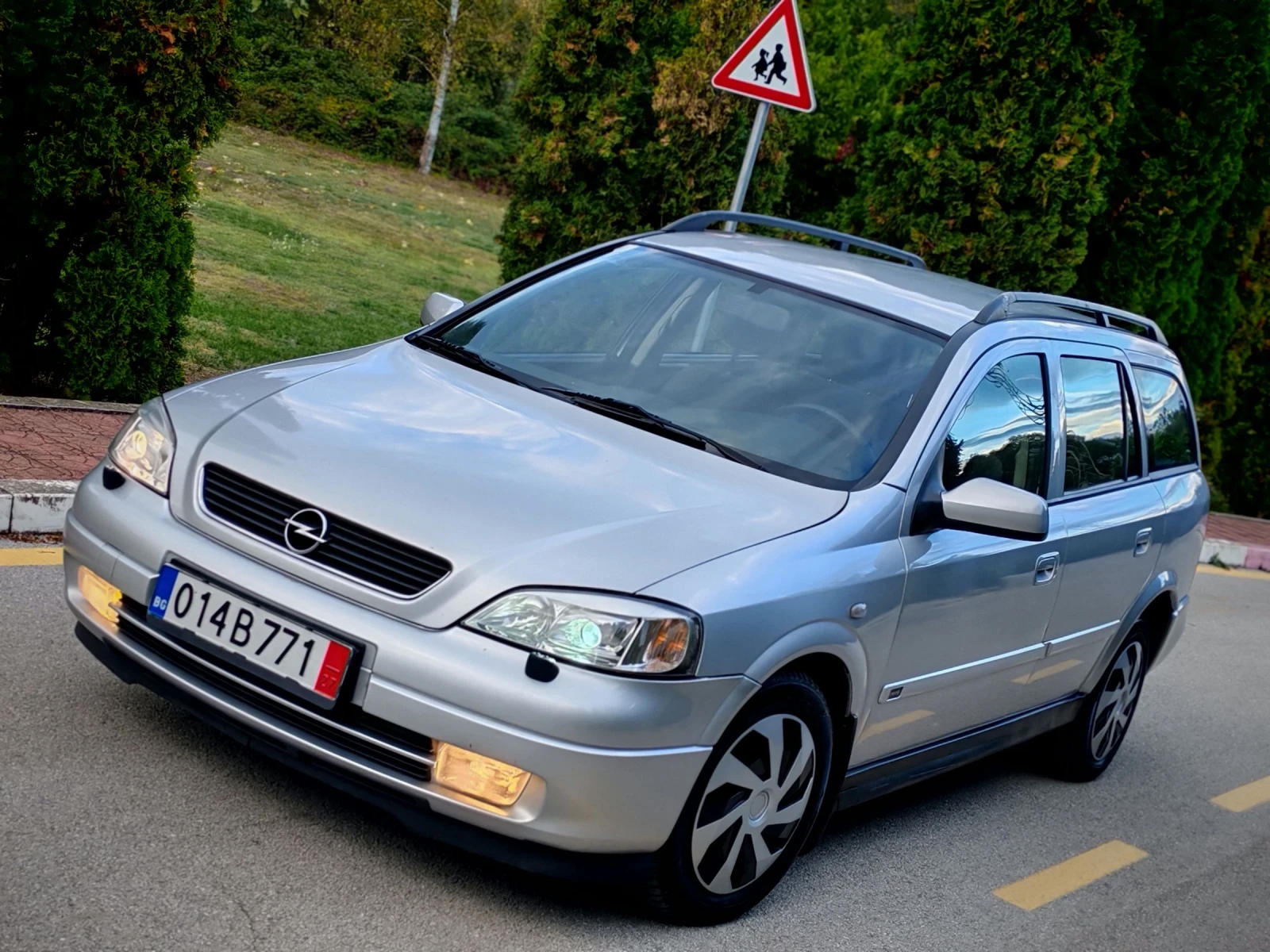 Opel Astra 2.0DTI(101)* FACELIFT* COMFORT-EDITION*  - изображение 2