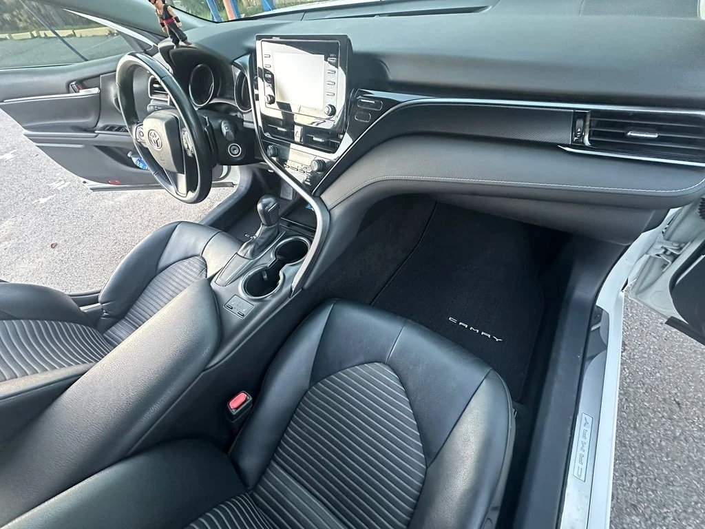 Toyota Camry * SE * CARFAX * БЕЗ ПЪРВОНАЧАЛНА ВНОСКА | Mobile.bg — изображение 15