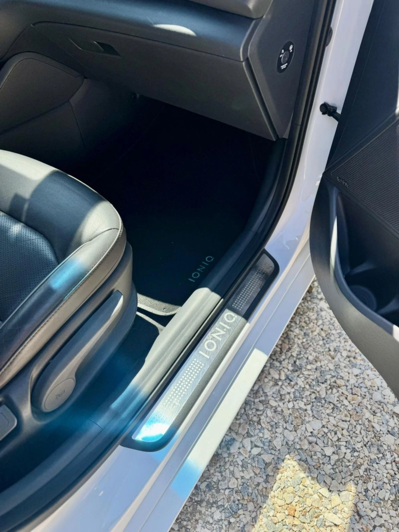 Hyundai Ioniq Facelift Premium  | Mobile.bg   12