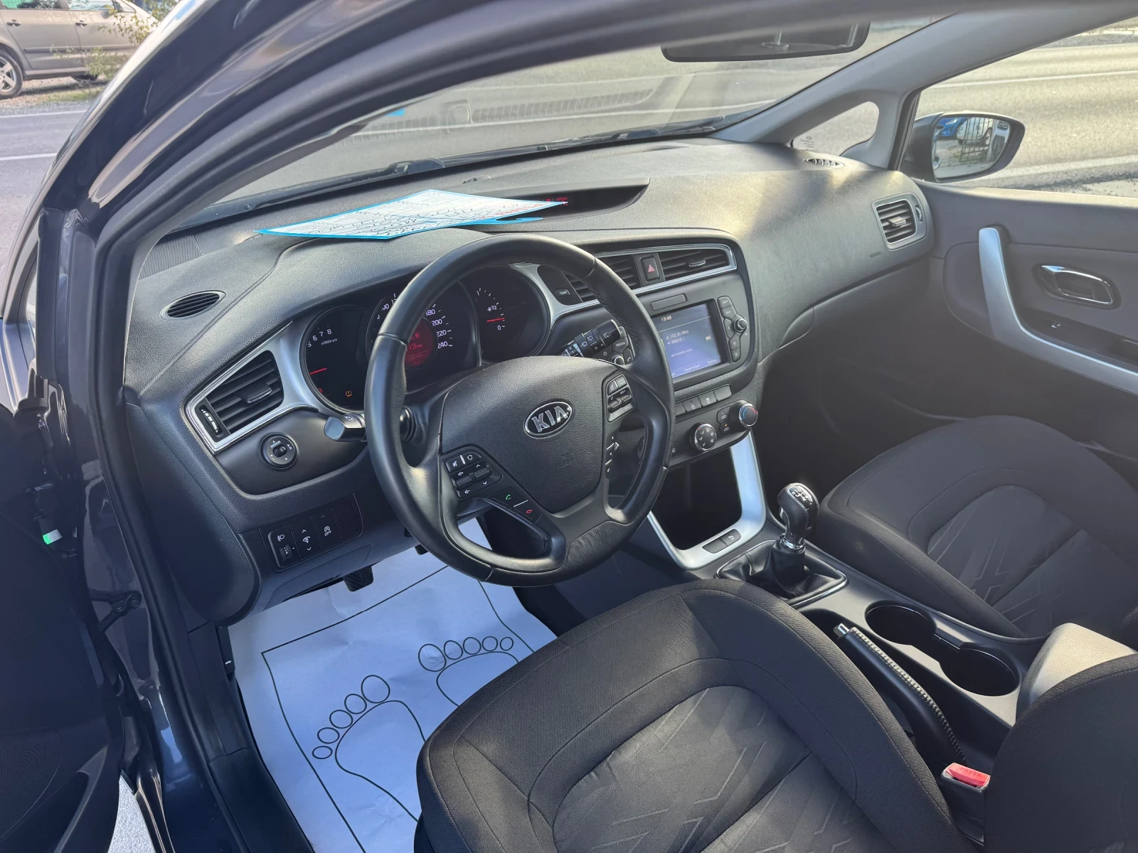 Kia Ceed 1.0 Т evro 6 dinamik - изображение 8