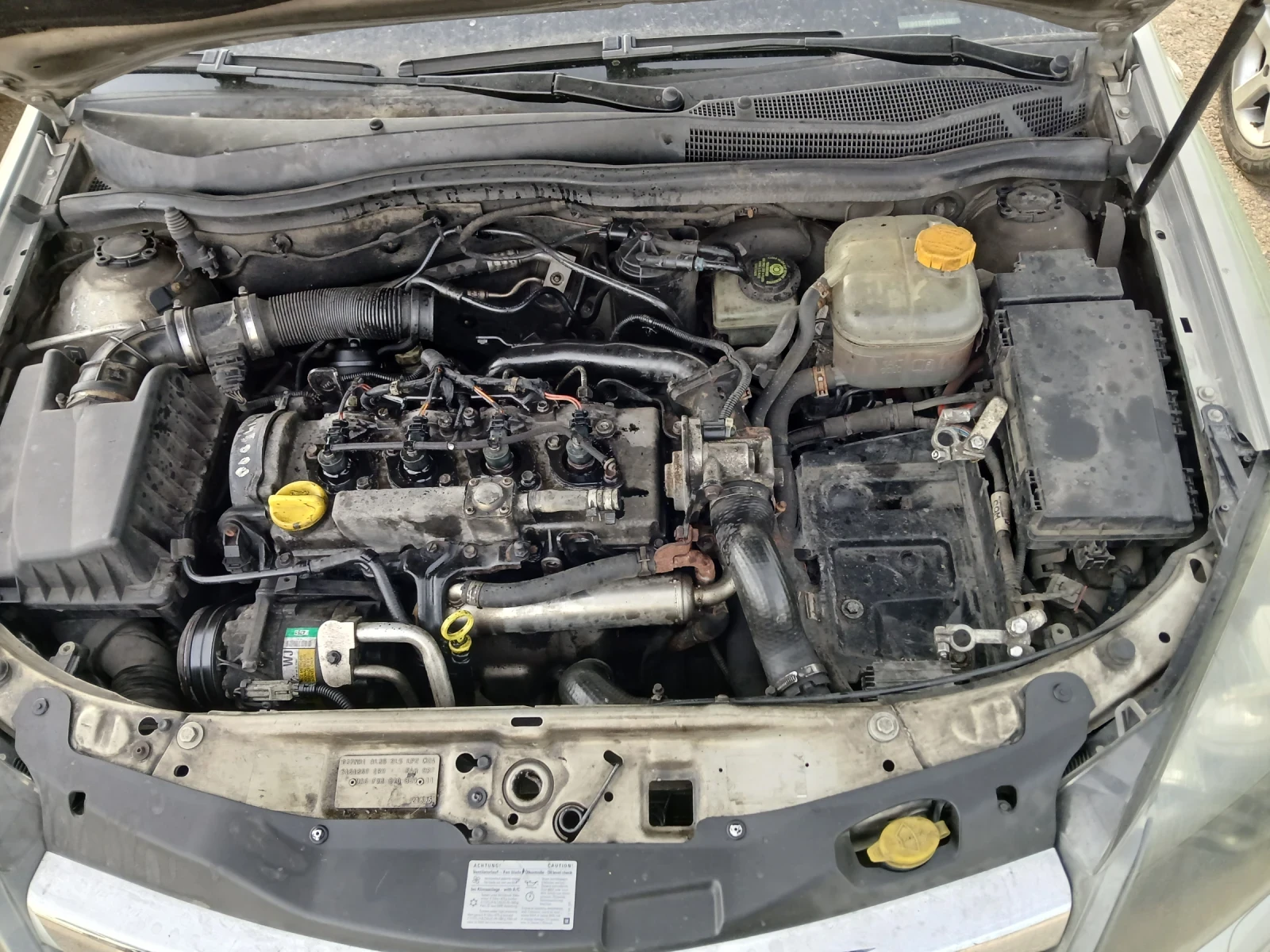 Opel Astra Astra H 1.4 бензи 1.7 Cdti  на части, снимка 11 - Автомобили и джипове - 53881743