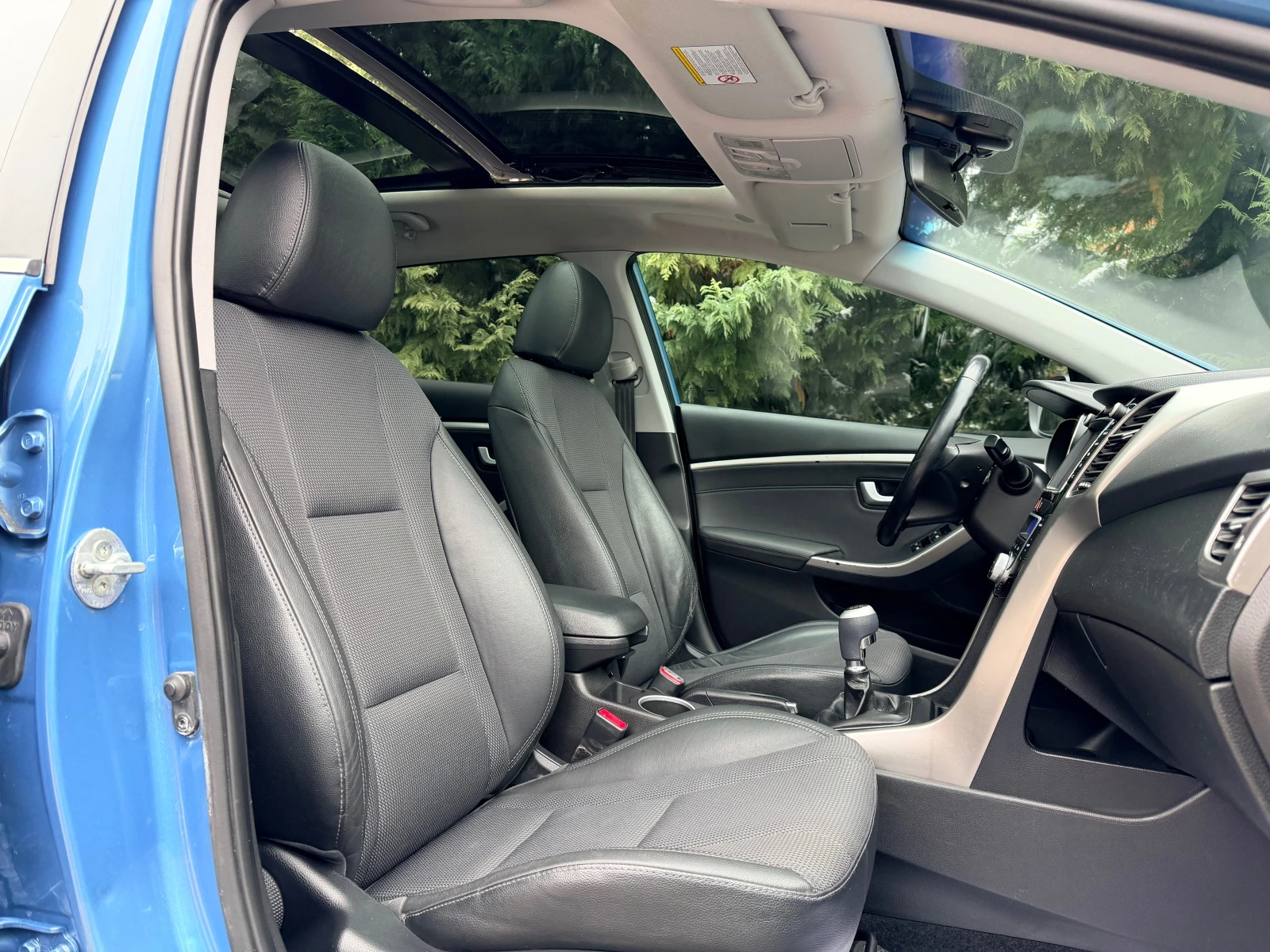 Hyundai I30 1.6CRDI PANORAMA NAVI KAMERA KOJA KEYLESS-GO | Mobile.bg � ����������� 11