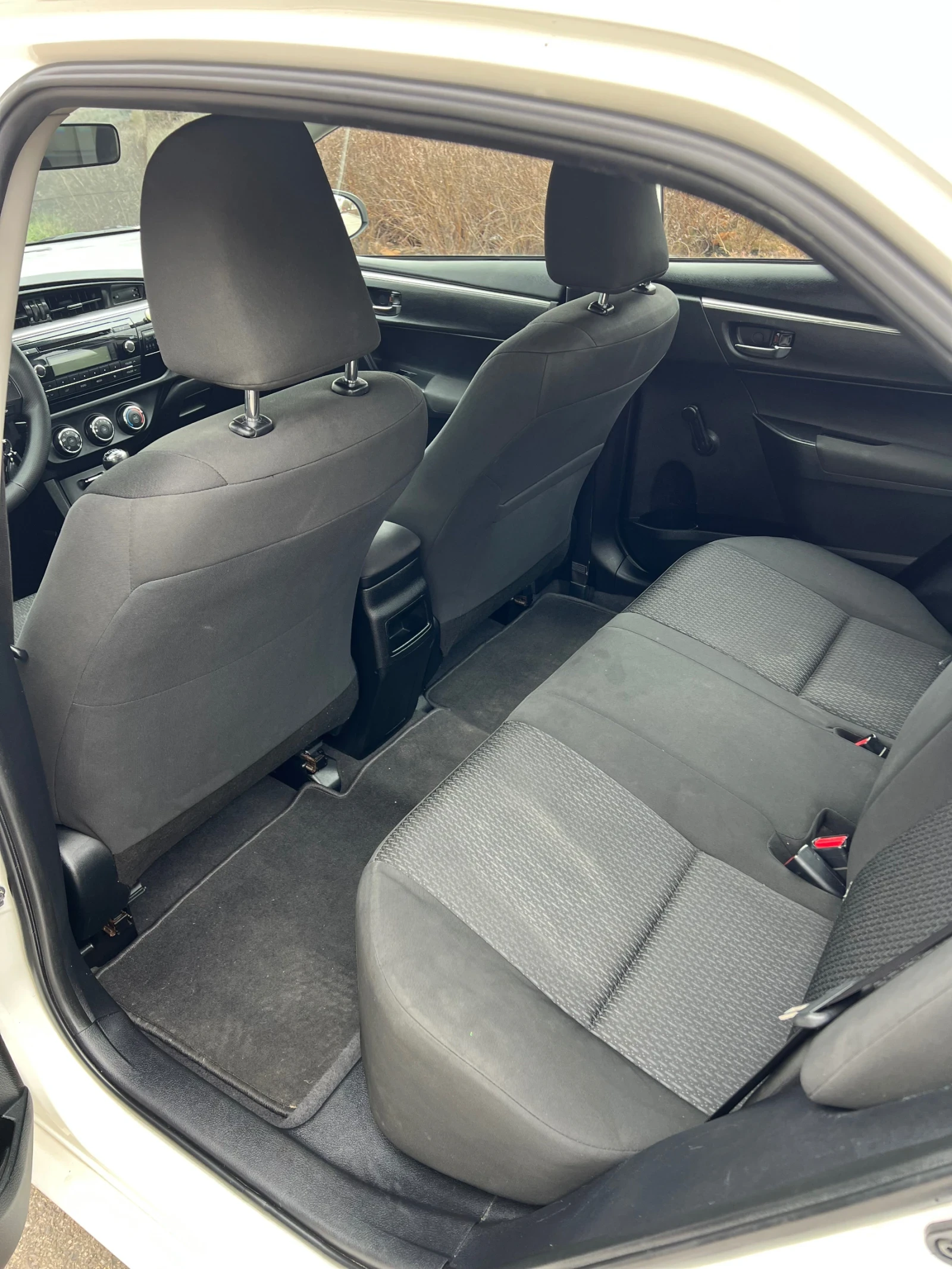 Toyota Corolla 1.4D-4D | Mobile.bg � ����������� 9