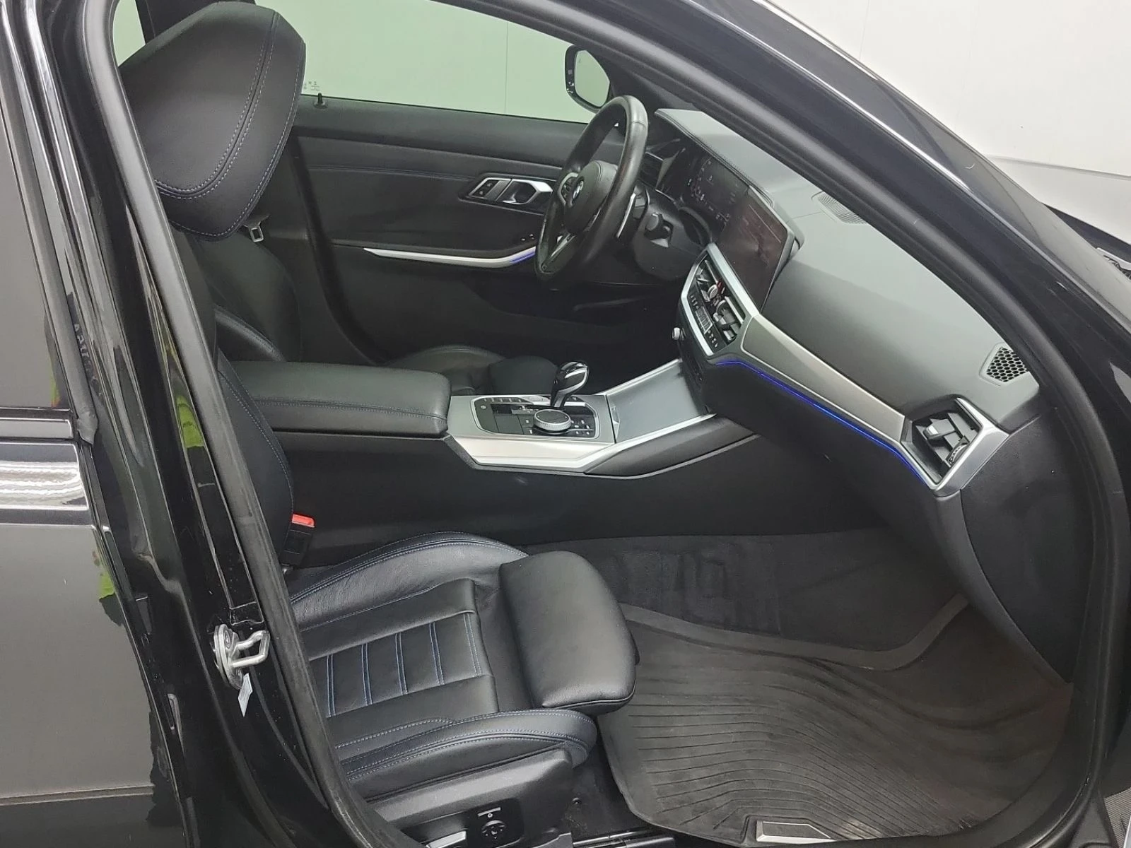 BMW 340 M-pkg* Distronic* Harmon/Kardon* Подгрев* 360View, снимка 12 - Автомобили и джипове - 53798383