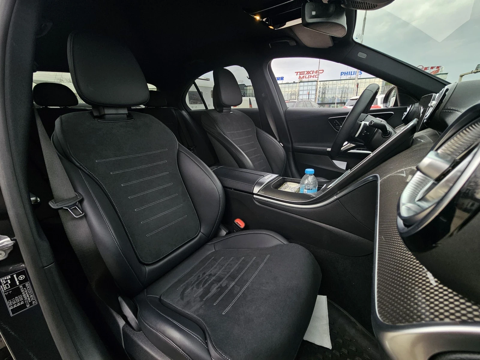 Mercedes-Benz C 300 ///AMG 4MATIC 2ГОДИНИ ГАРАНЦИЯ, снимка 13 - Автомобили и джипове - 53975614