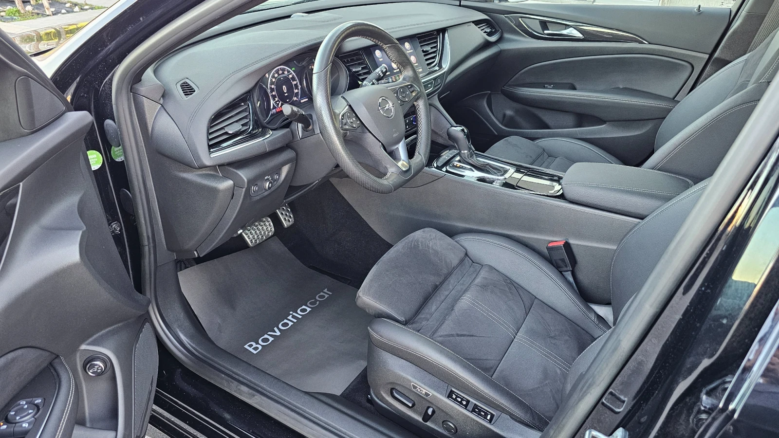 Opel Insignia Germany* Ultimate* Face* Aut.* Masage* LED* Kam.* , снимка 9 - Автомобили и джипове - 54114507