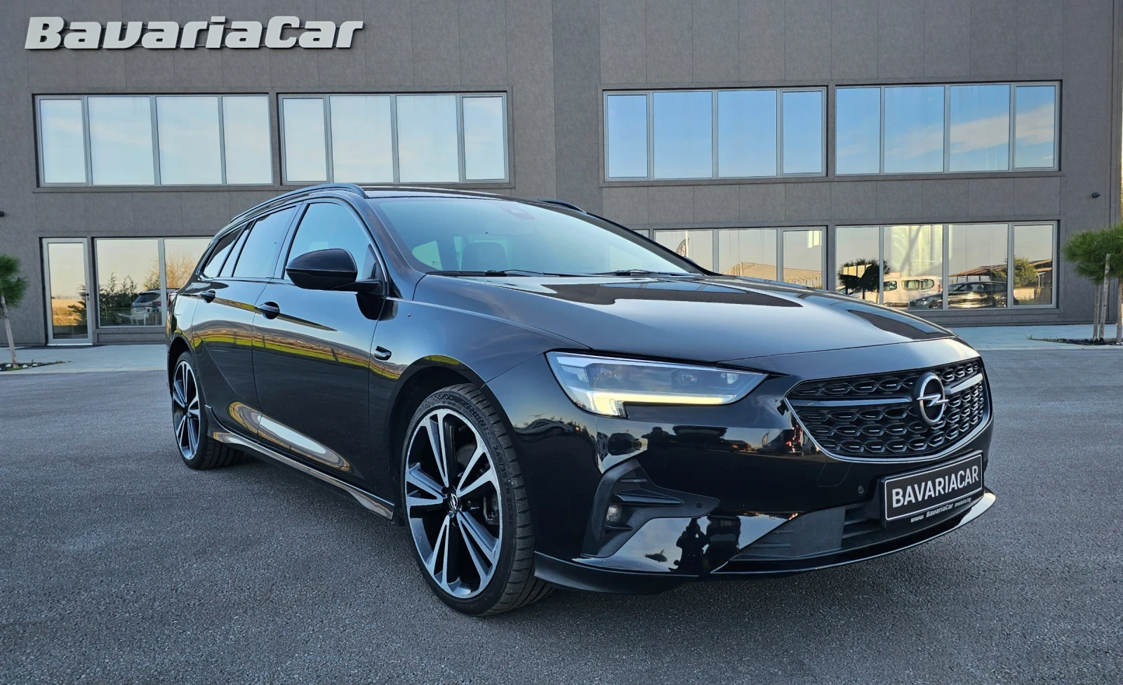 Opel Insignia Germany* Ultimate* Face* Aut.* Masage* LED* Kam.* , снимка 8 - Автомобили и джипове - 54114507