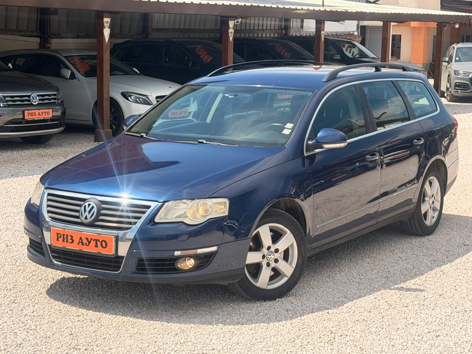 VW Passat 2.0TDI* AVTOMATIK, снимка 14 - Автомобили и джипове - 54255678