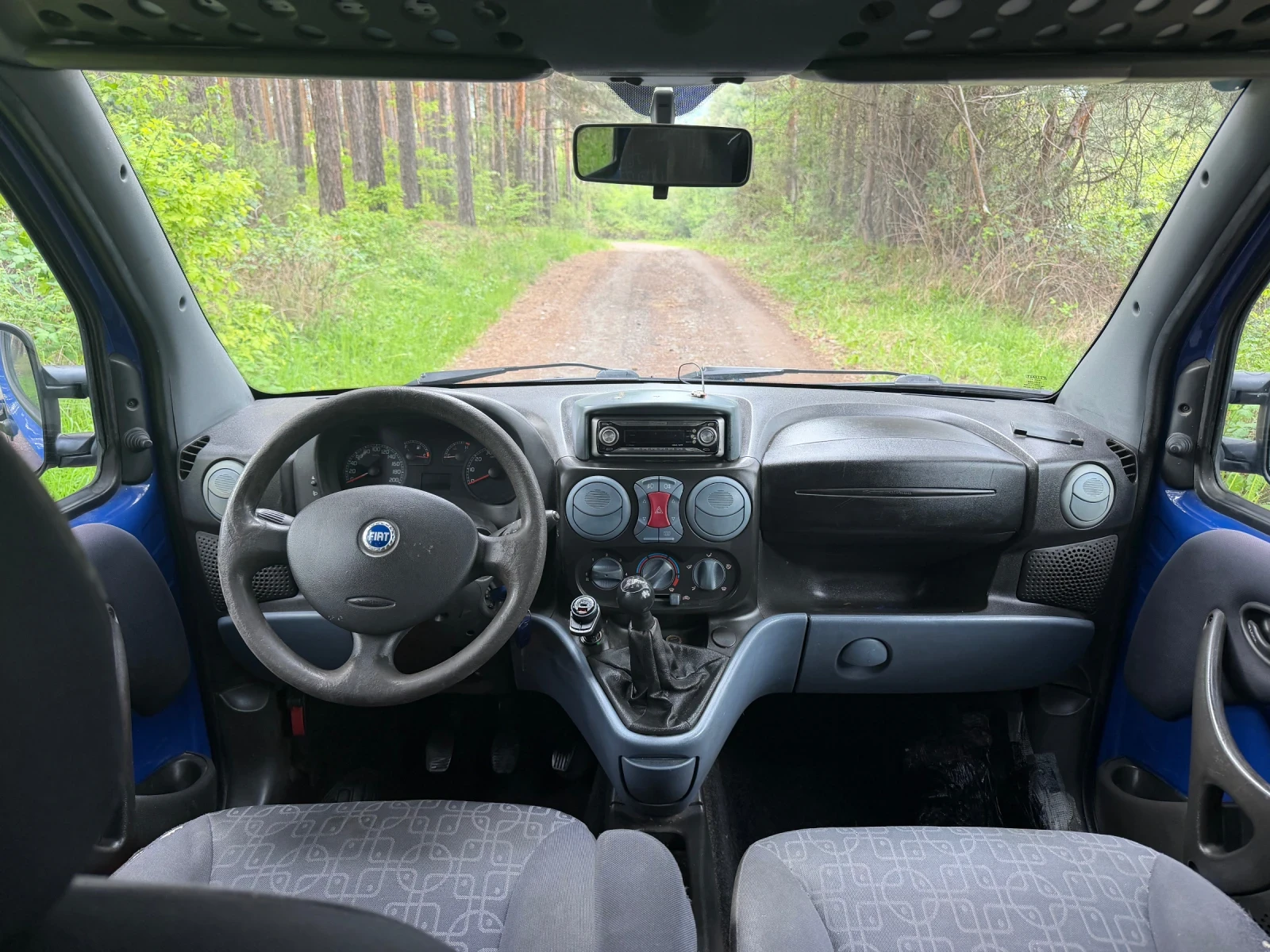 Fiat Doblo 1.9 JTD 4+ 1 TOP, снимка 8 - Автомобили и джипове - 54391754