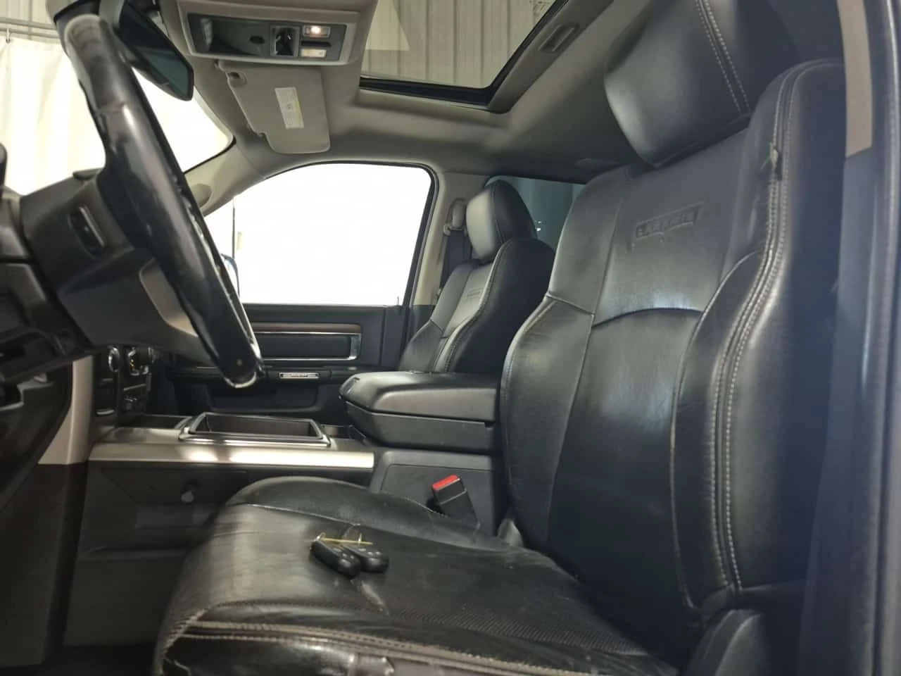 Dodge RAM 3500 | LARAMIE CREW CAB LONG BED| ПОДГРЕВИ| ОБДУХВАНЕ, снимка 8 - Автомобили и джипове - 54414051