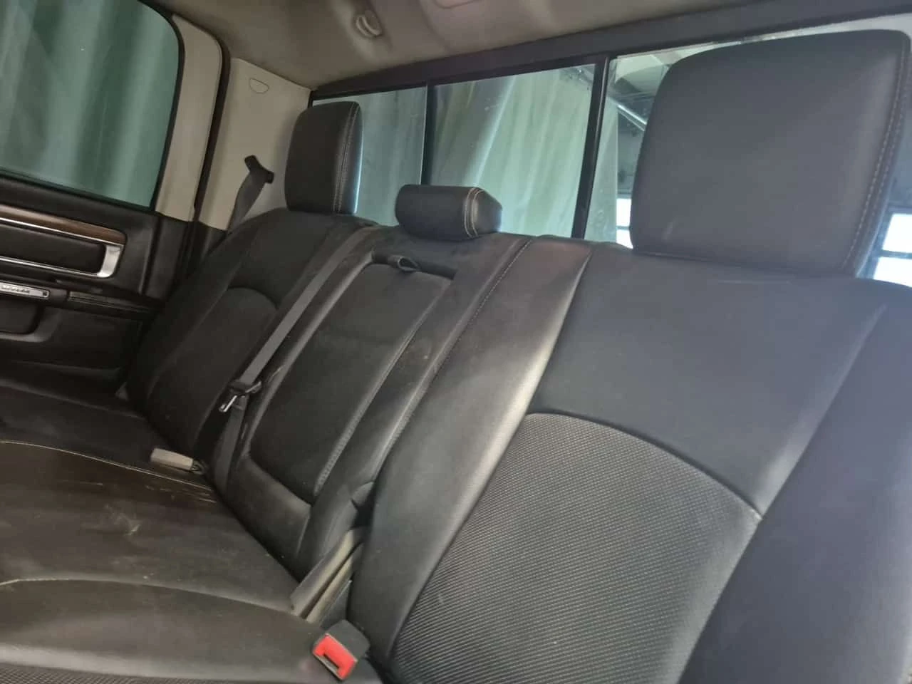 Dodge RAM 3500 | LARAMIE CREW CAB LONG BED| ПОДГРЕВИ| ОБДУХВАНЕ, снимка 14 - Автомобили и джипове - 54414051