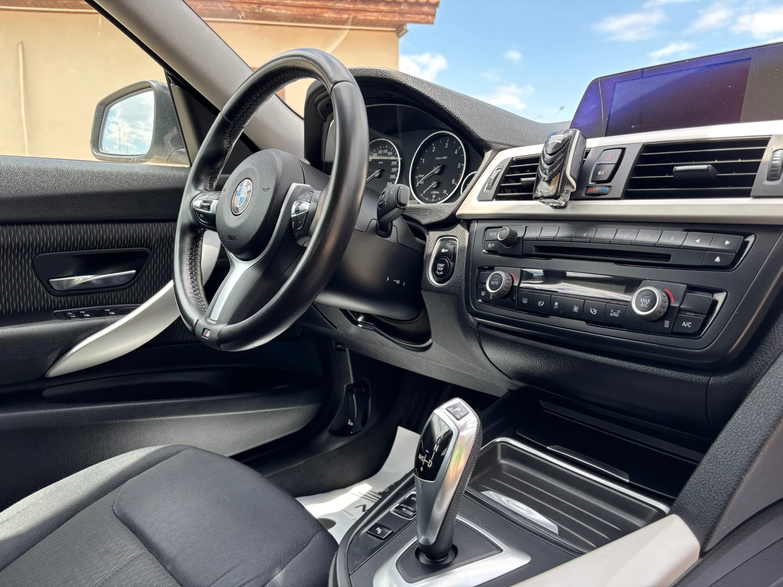 BMW 3gt 320 GT XDrive, снимка 10 - Автомобили и джипове - 54597172