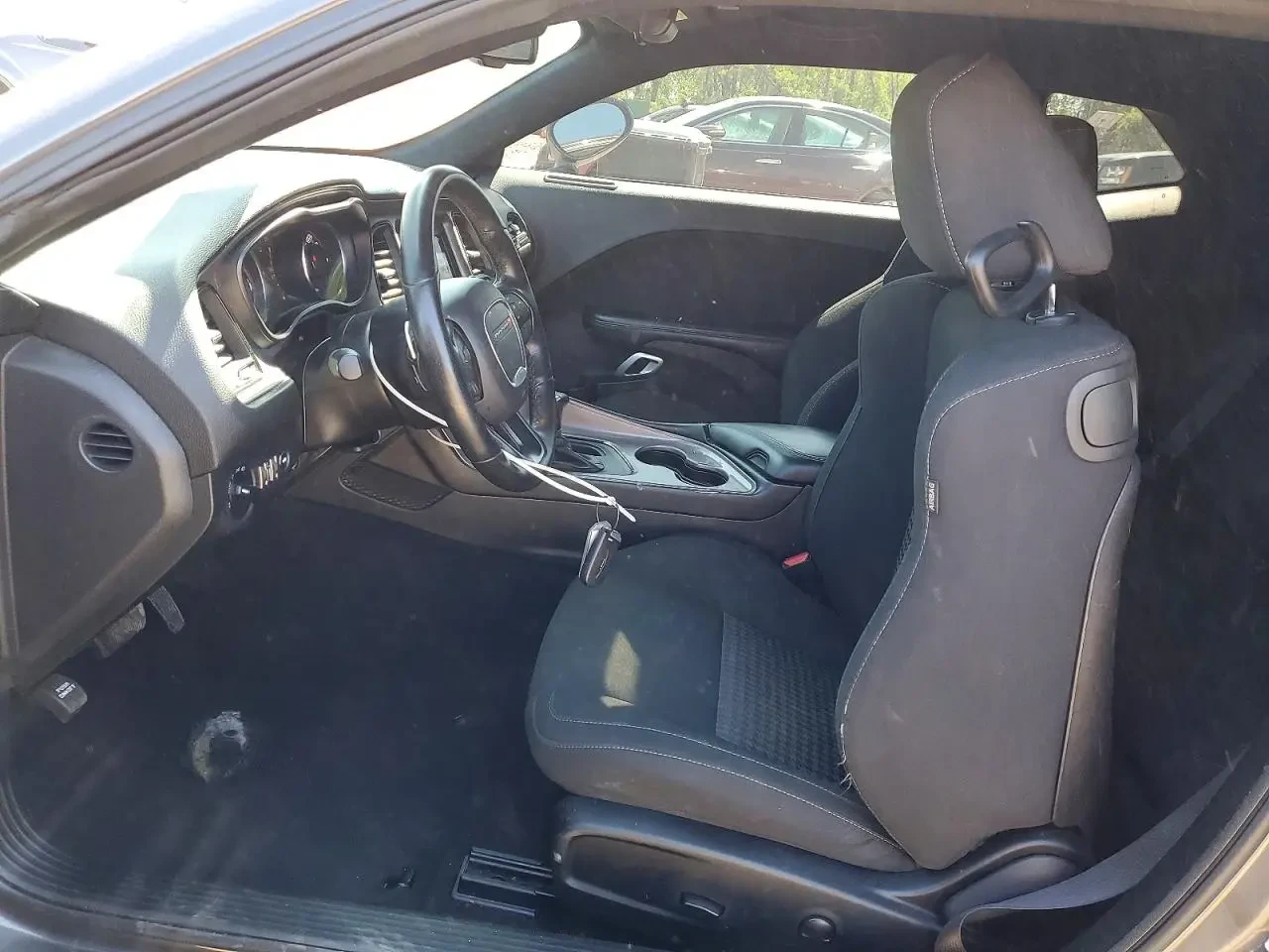 Dodge Challenger R/T V8 2D COUPE, снимка 7 - Автомобили и джипове - 54600897