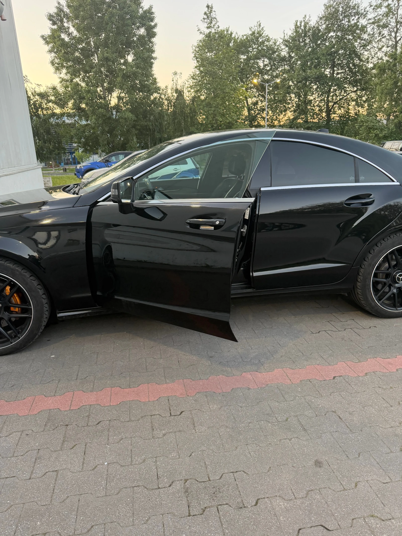 Mercedes-Benz CLS 350, снимка 6 - Автомобили и джипове - 54699320