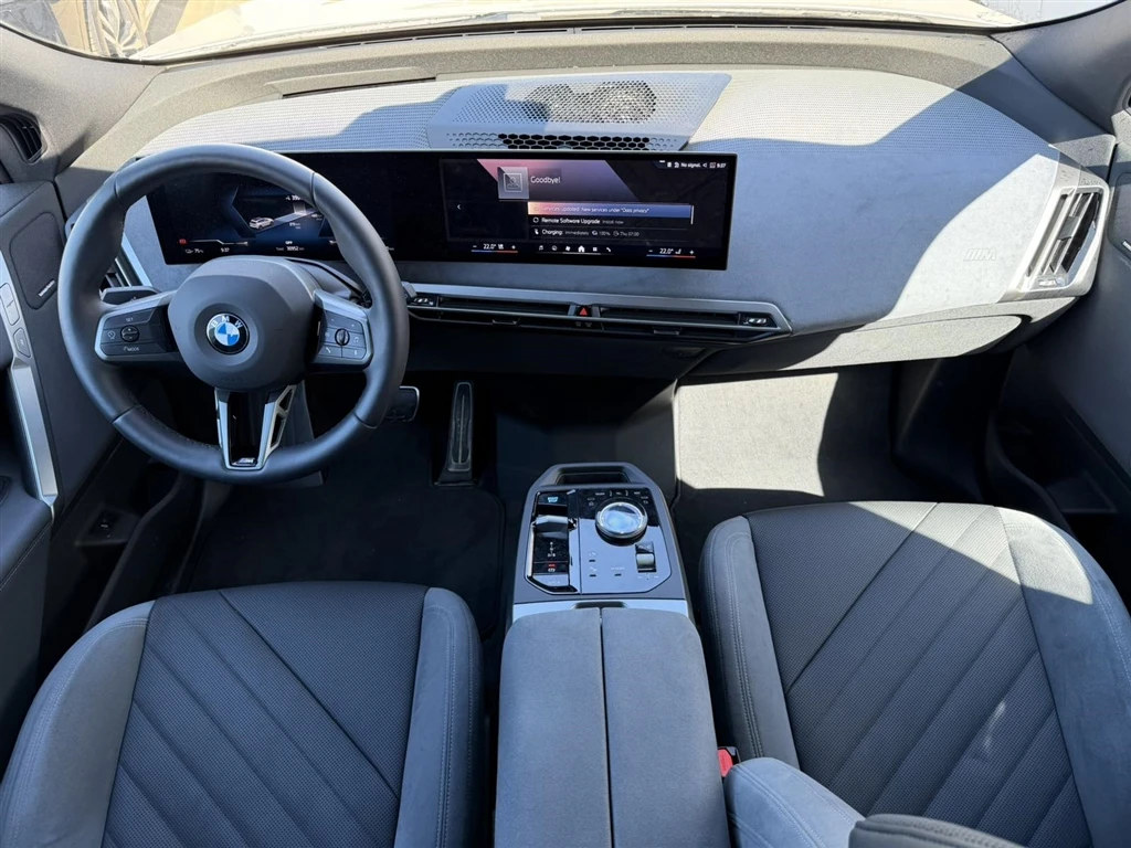BMW iX xDrive45, снимка 7 - Автомобили и джипове - 55141984