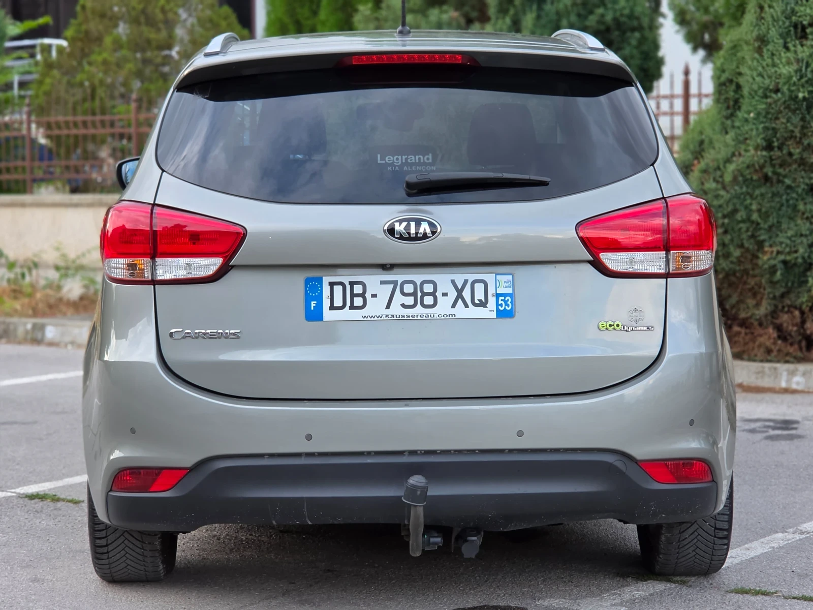 Kia Carens 1.7CRDi 136hp * КАМЕРА * ЕВРО 5 * , снимка 6 - Автомобили и джипове - 55228553