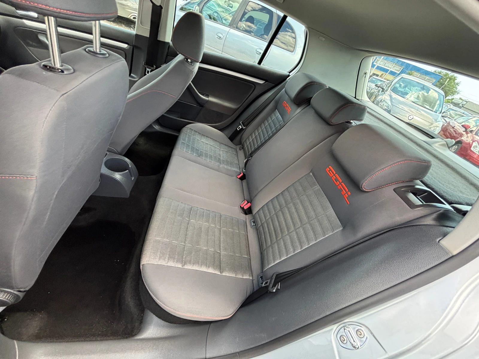 VW Golf 1.4 БЕНЗИН СТАРИЯ МОТОР/ GOAL, снимка 12 - Автомобили и джипове - 55230853