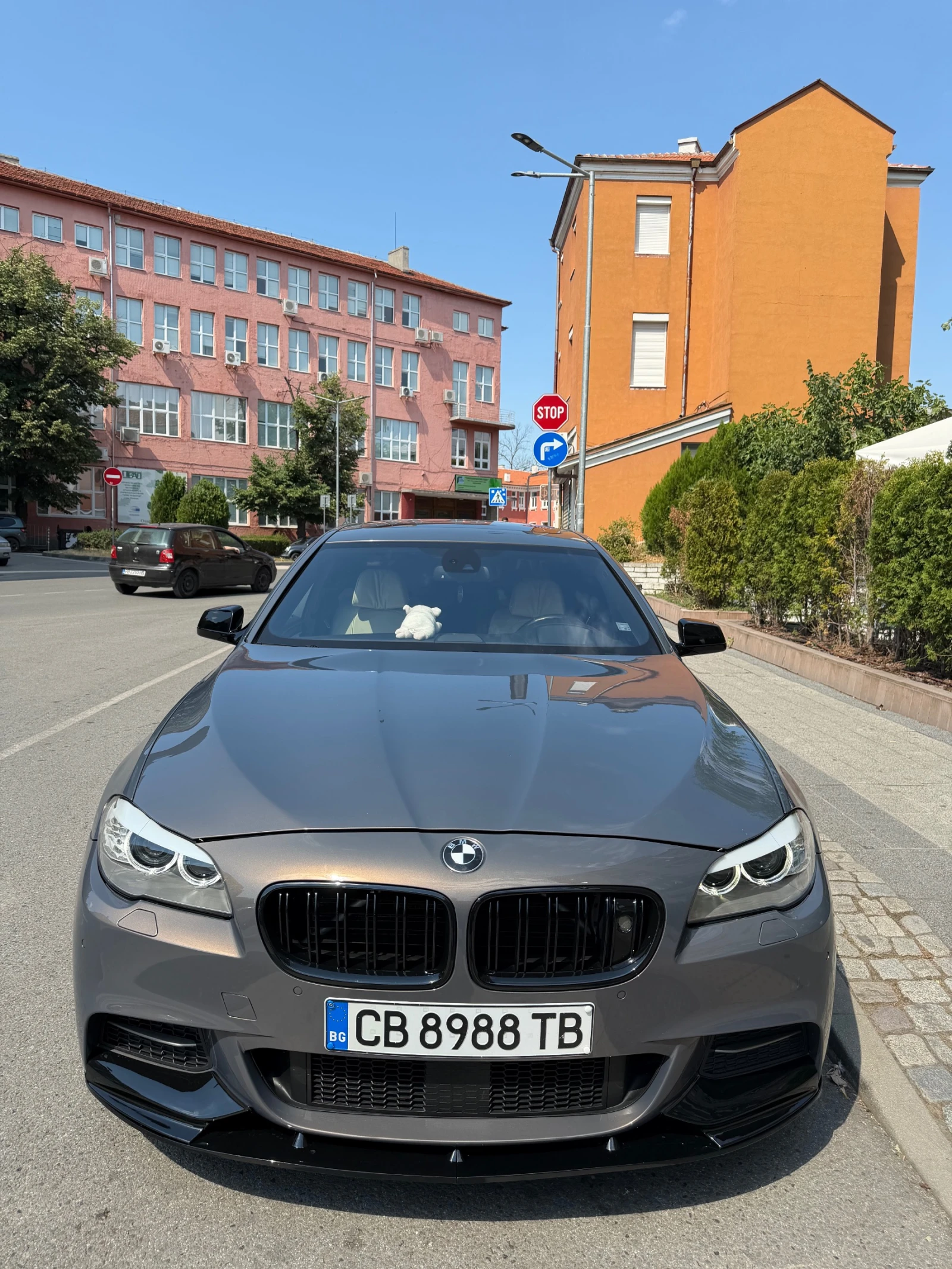 BMW 530 xDrive Individual, снимка 6 - Автомобили и джипове - 55250410