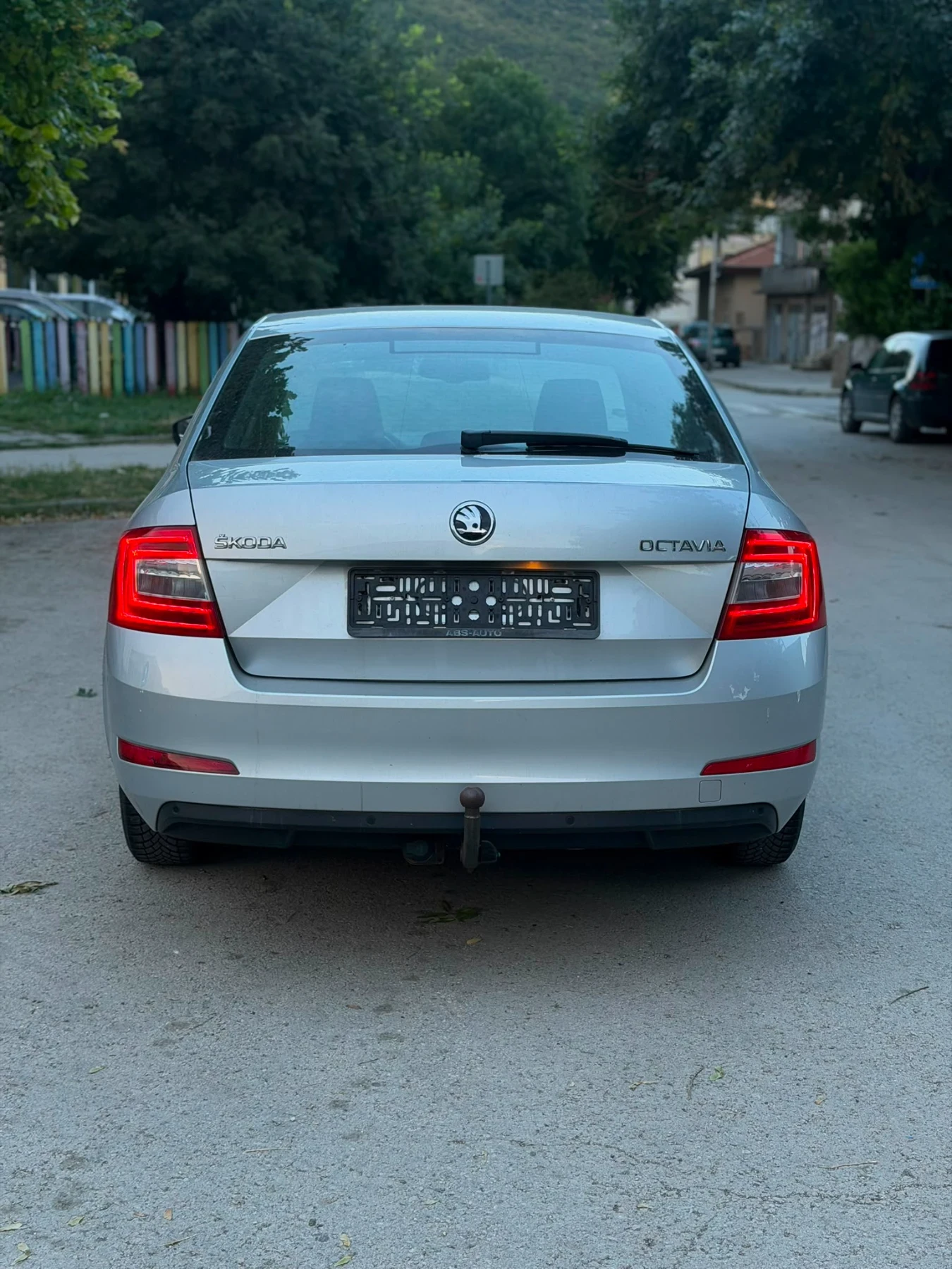 Skoda Octavia 2.0TDI DSG, снимка 2 - Автомобили и джипове - 55496446