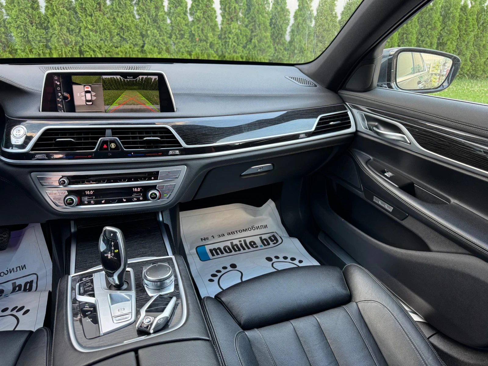 BMW 730 D X-Drive/M-Pack/Shadow line/ШВЕЙЦАРИЯ!!!, снимка 10 - Автомобили и джипове - 55480470