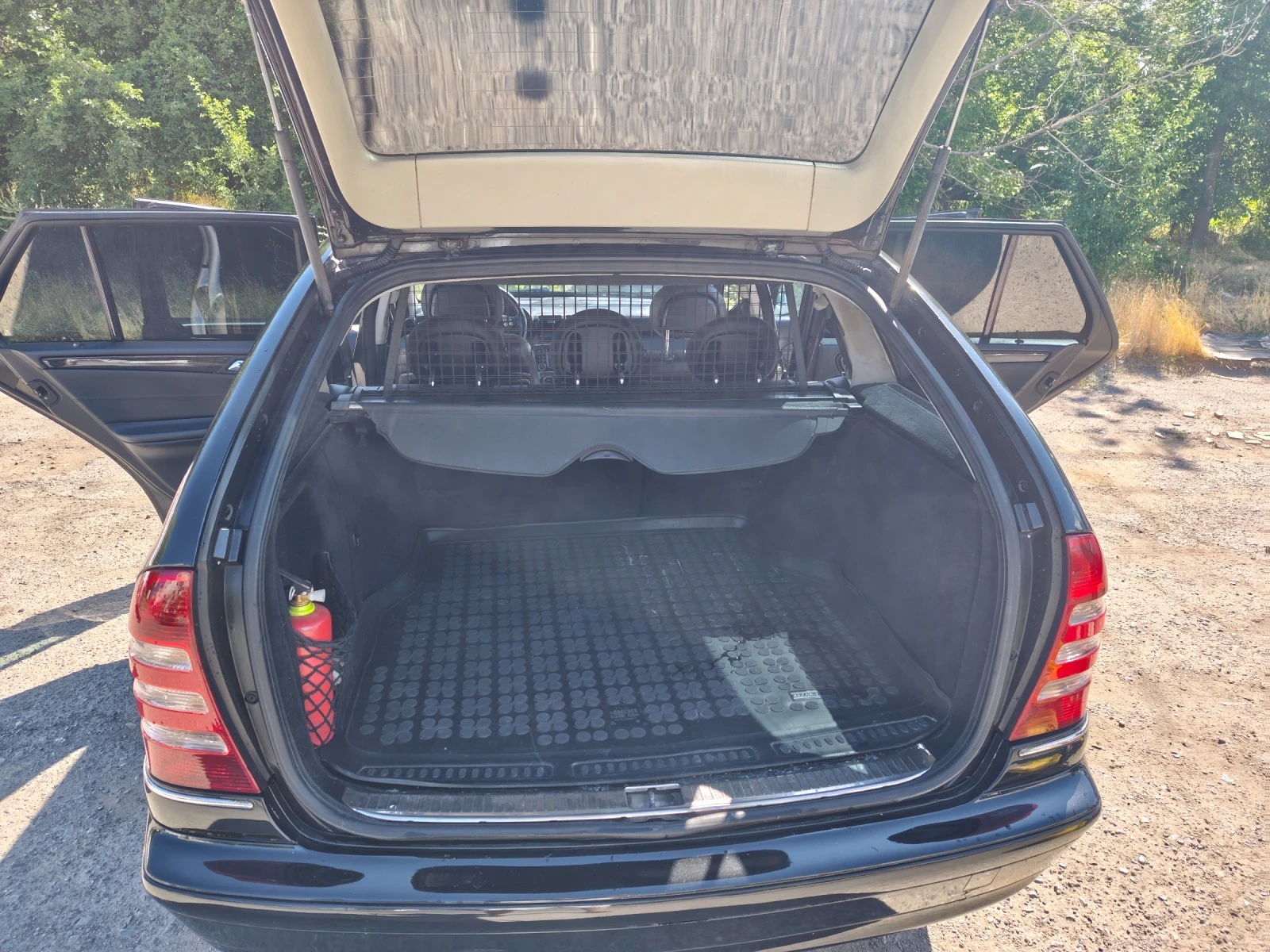 Mercedes-Benz 220, снимка 13 - Автомобили и джипове - 55671482
