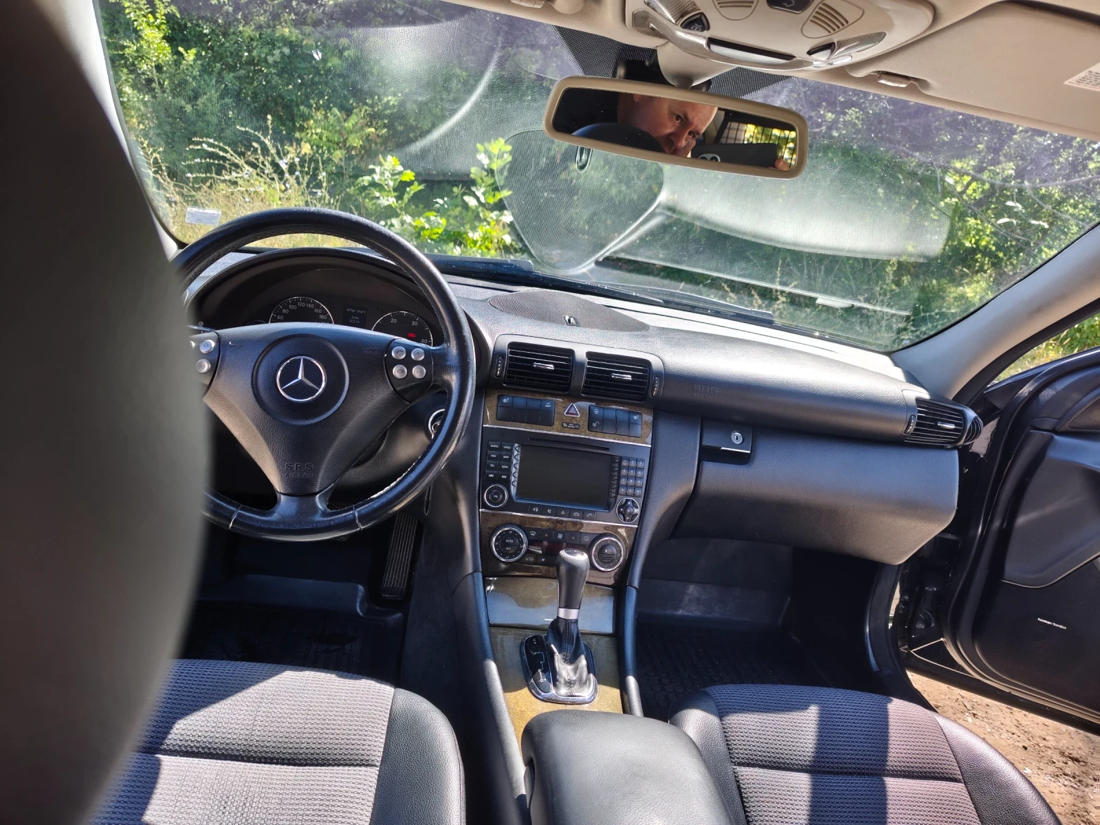 Mercedes-Benz 220, снимка 12 - Автомобили и джипове - 55671482