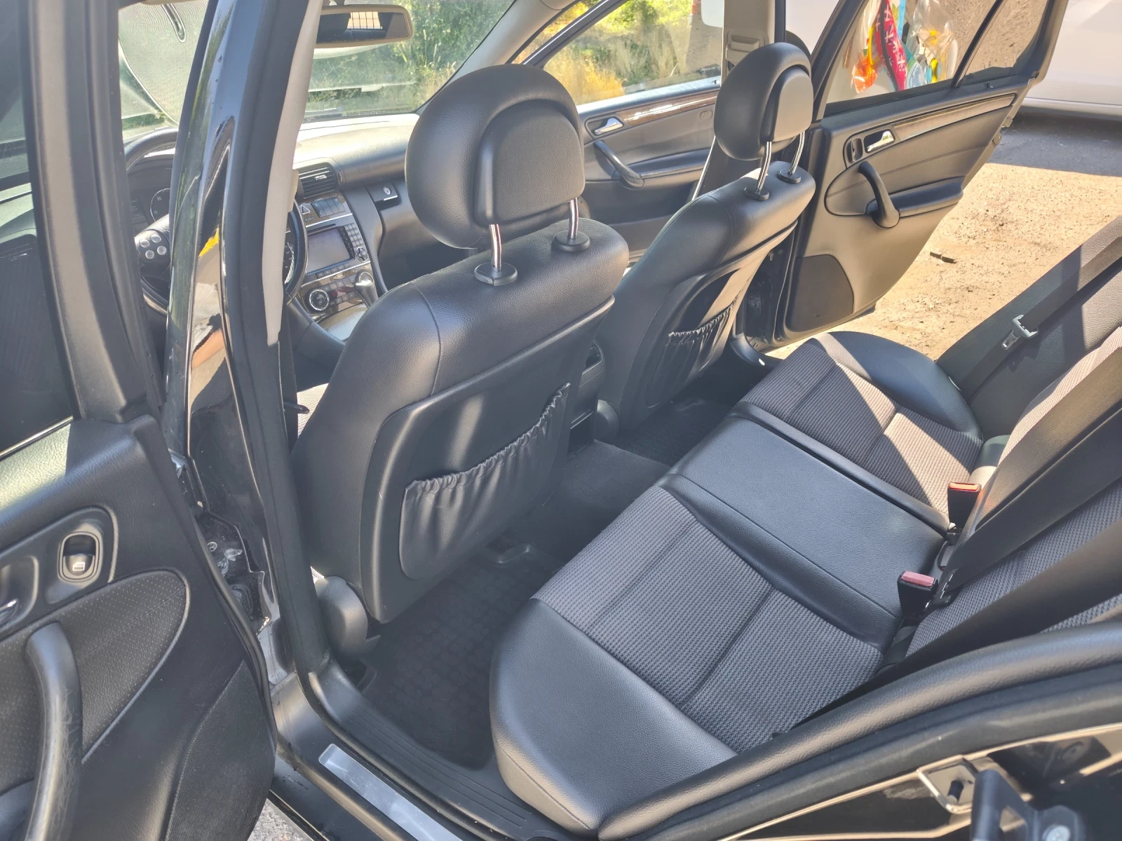 Mercedes-Benz 220, снимка 10 - Автомобили и джипове - 55671482