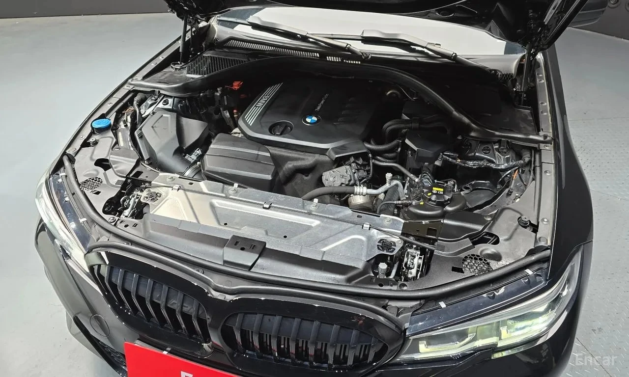 BMW 320 d M Sport | АВТОФИНАНСИРАНЕ | ЦЕНА ДО БЪЛГАРИЯ, снимка 6 - Автомобили и джипове - 55888722