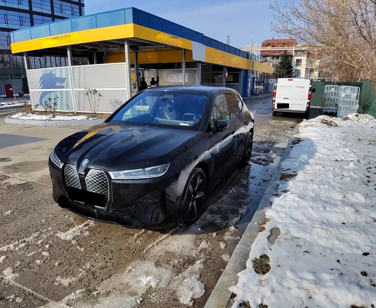 BMW iX M60 xDrive , снимка 2 - Автомобили и джипове - 56066468