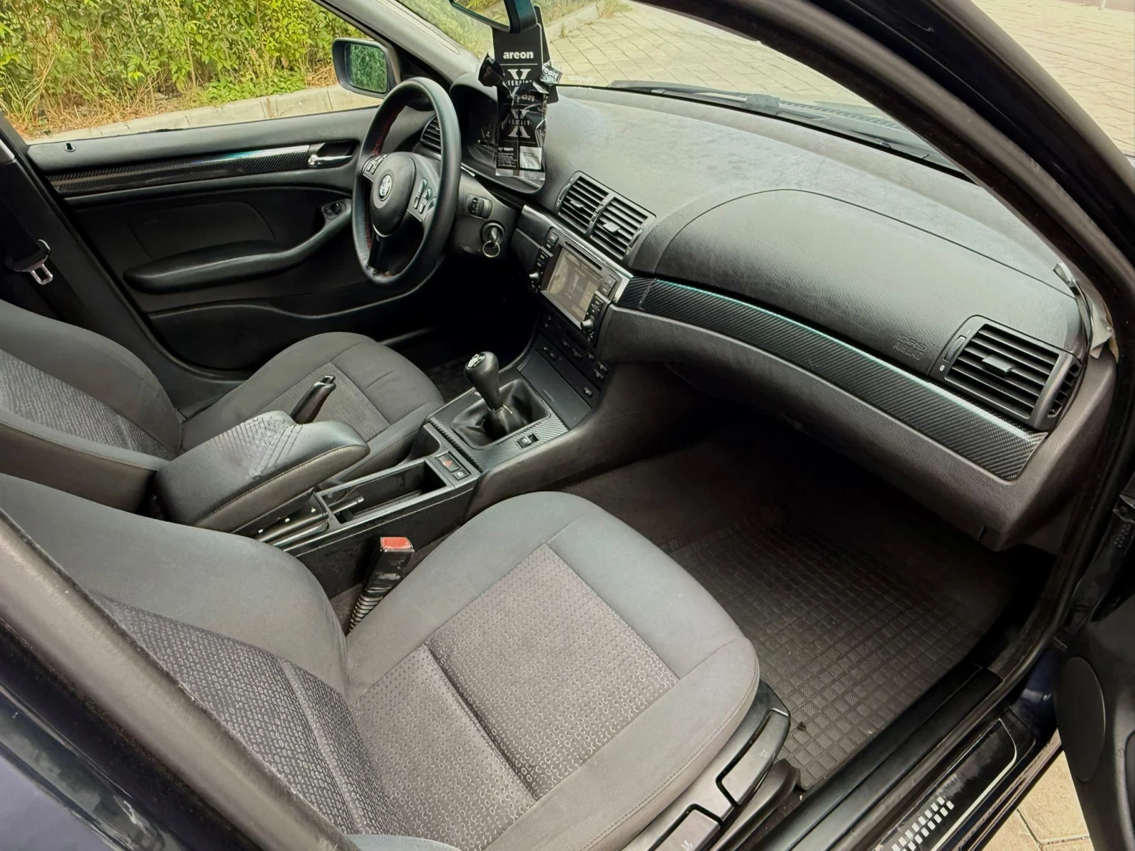 BMW 320 2.0D FACELIFT, снимка 8 - Автомобили и джипове - 56181595