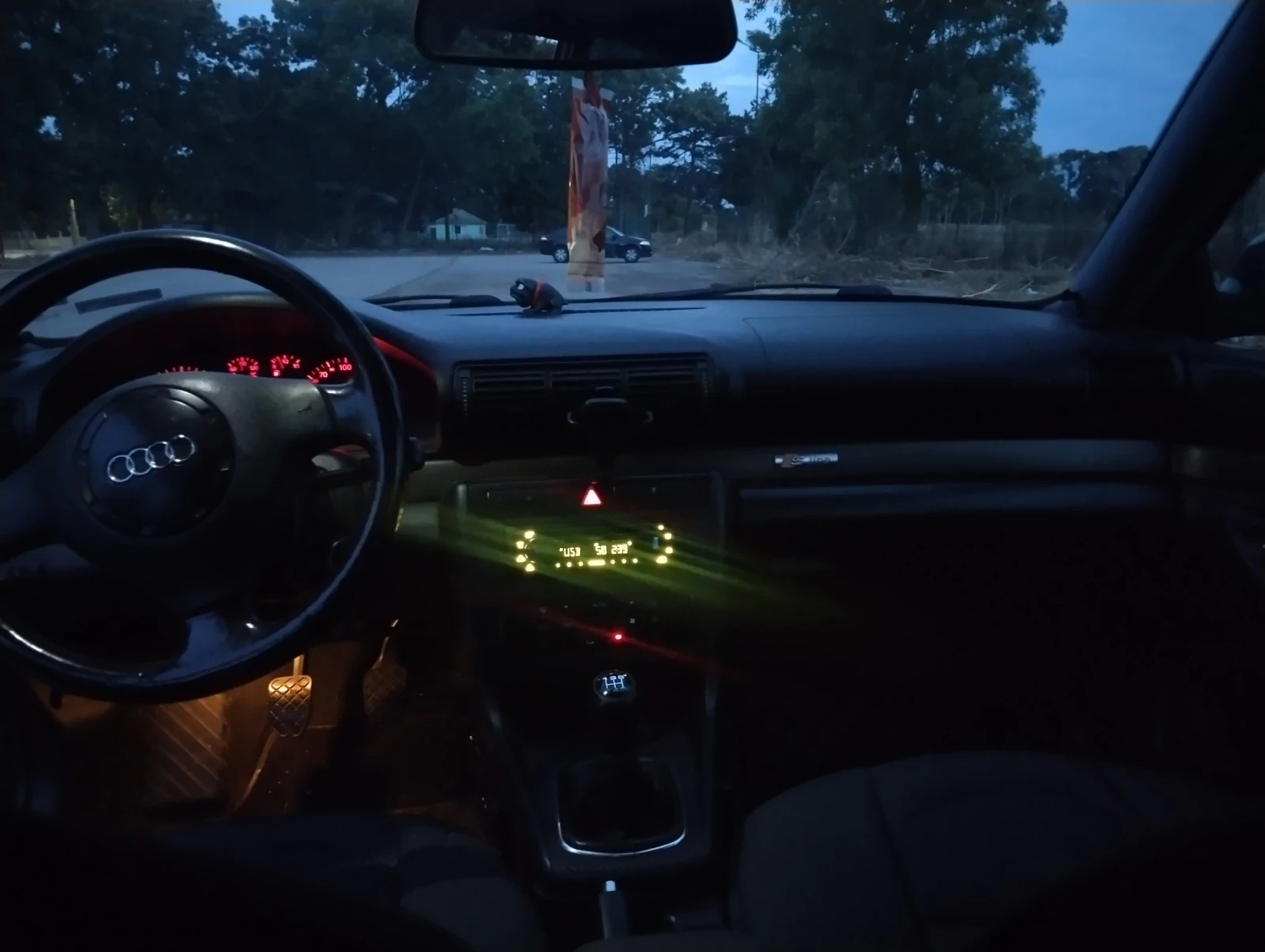 Audi A4, снимка 10 - Автомобили и джипове - 56261149