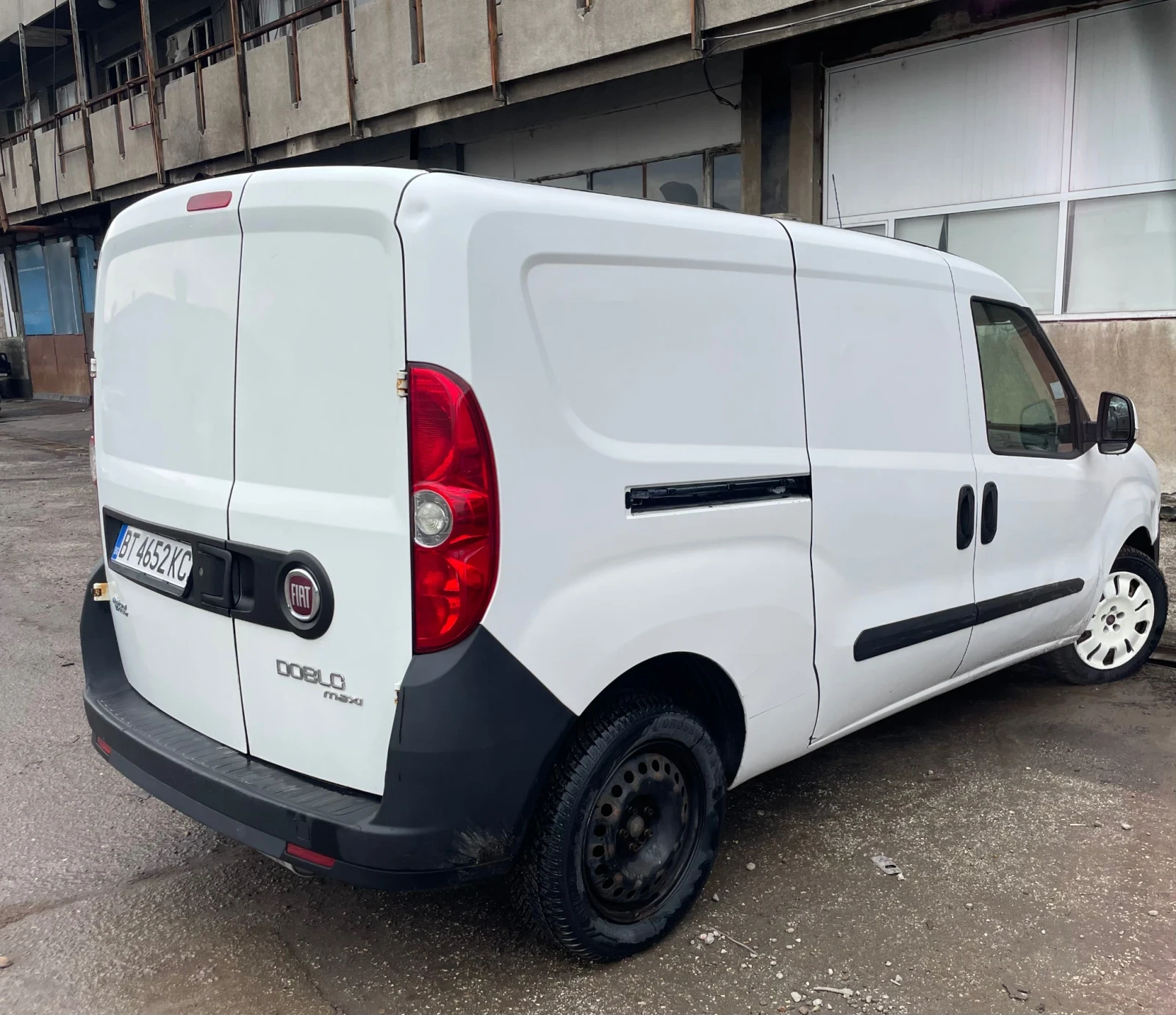 Fiat Doblo     4 T-Jet Natural Power (бензин/метан), снимка 4 - Автомобили и джипове - 56316329