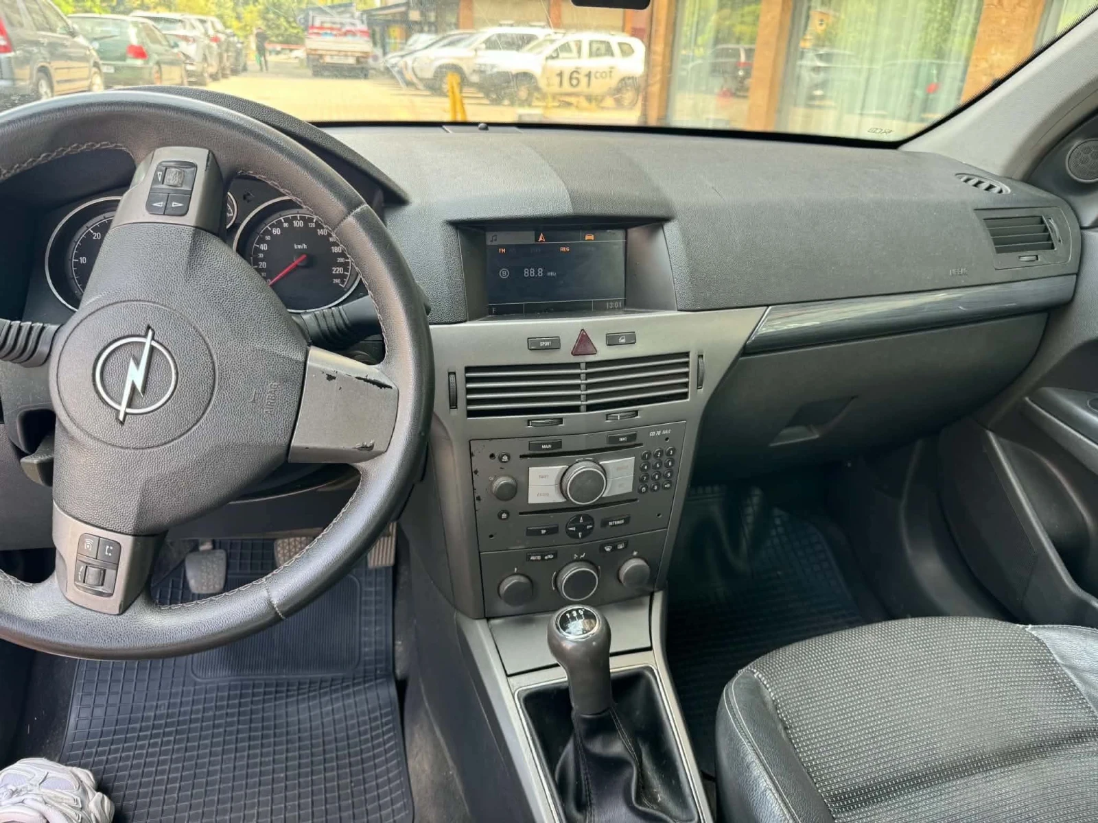 Opel Astra, снимка 10 - Автомобили и джипове - 56364533
