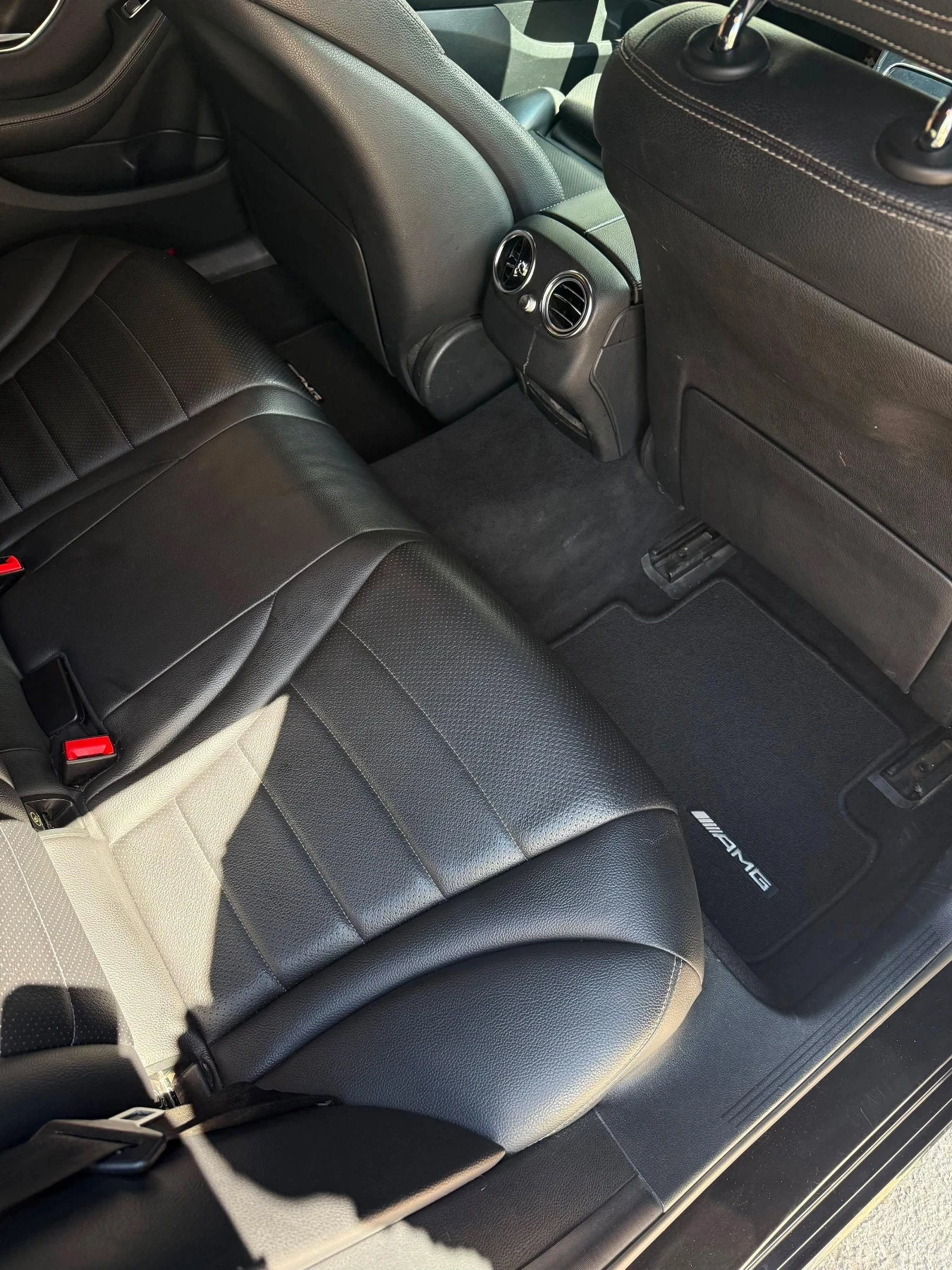 Mercedes-Benz C 250 4matic, снимка 4 - Автомобили и джипове - 56570086